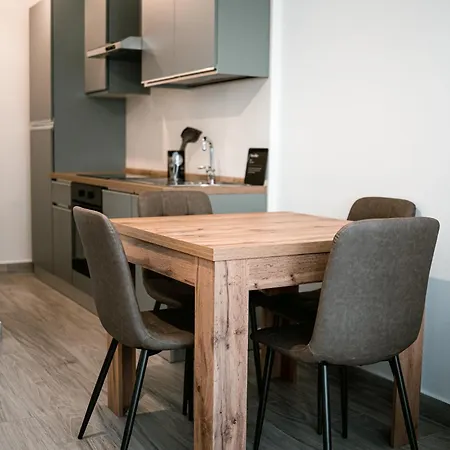 La Casa Di Matteo Apartment *
